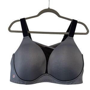 Livi Active No Wire Sports Bra 42D